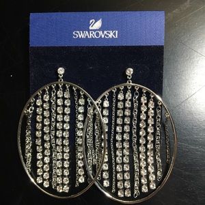 Swarovski dangle chains pierced earrings